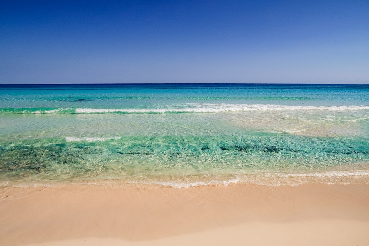 Embracing the Natural Rhythm of the Ocean Waves